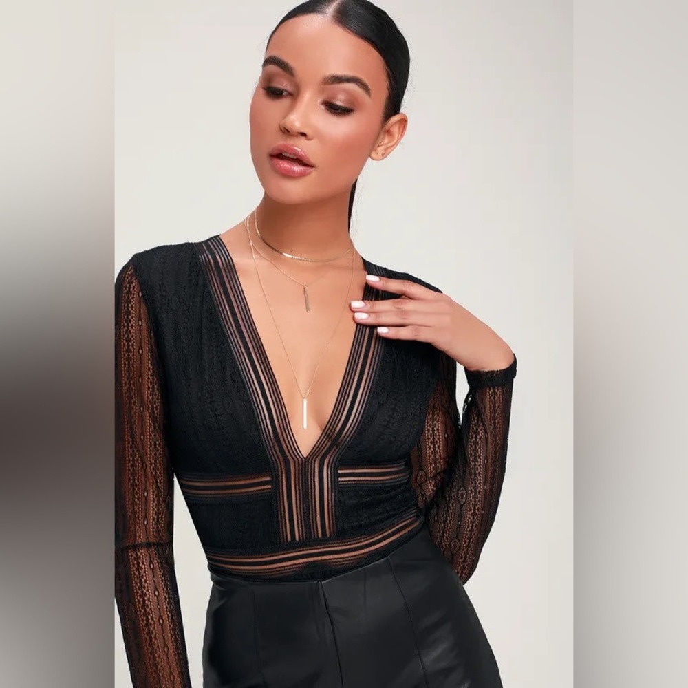 Casita Black Sheer Lace Long Sleeve Bodysuit